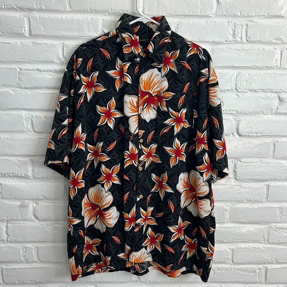 Men’s XL Hawaiian print shirt